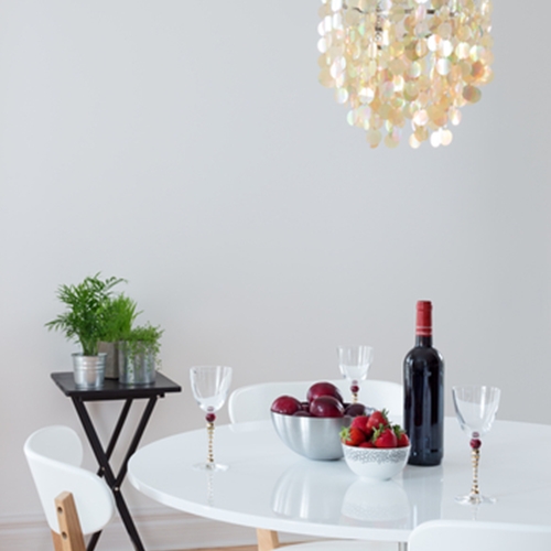 How to throw a smashing soirée in a small space